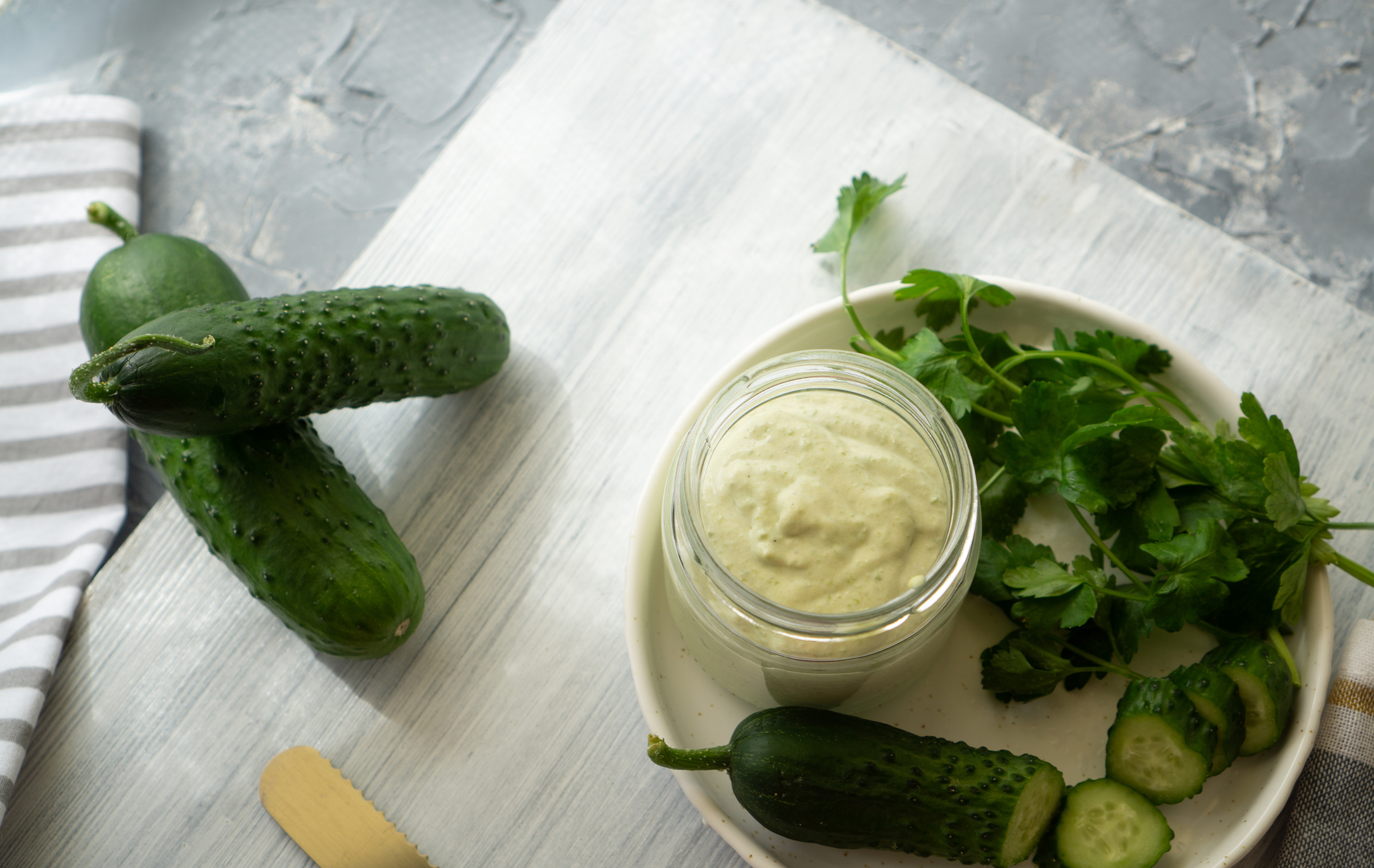 cucomber-tahini-dressing