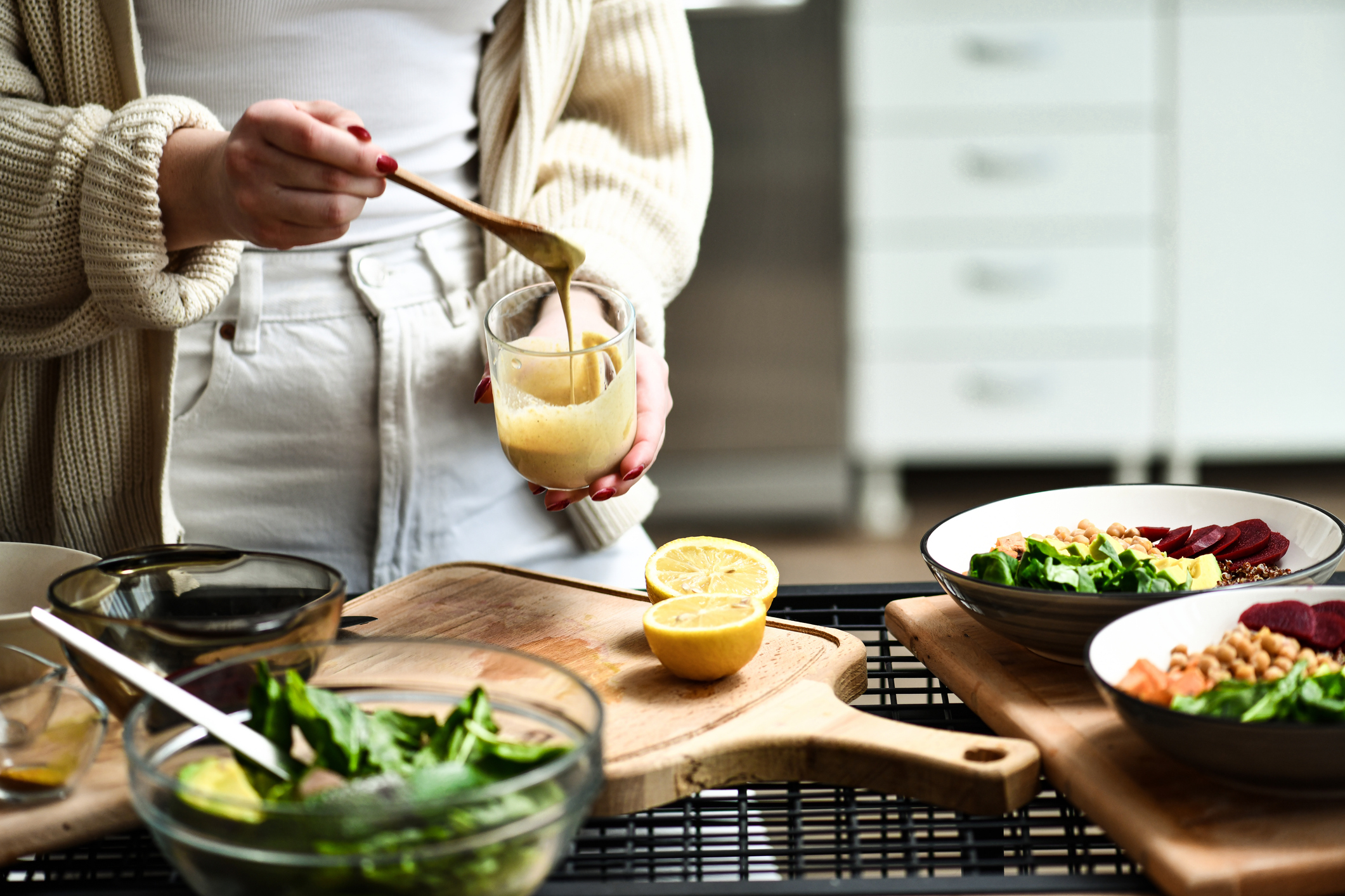 garlicky-salad-dressing