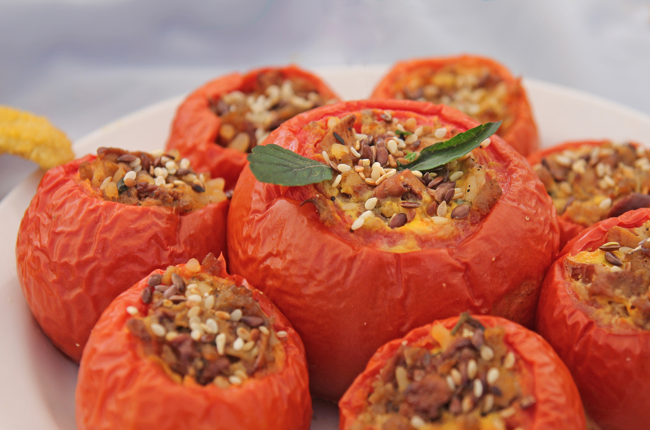 tomato-stuffed-with-salmon