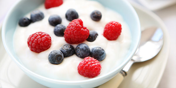 Yogurt with berries