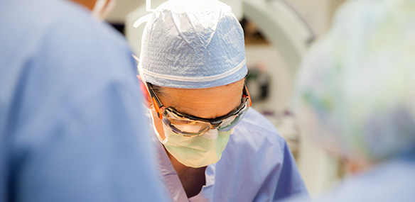 srmc-trauma-surgeon-584x285