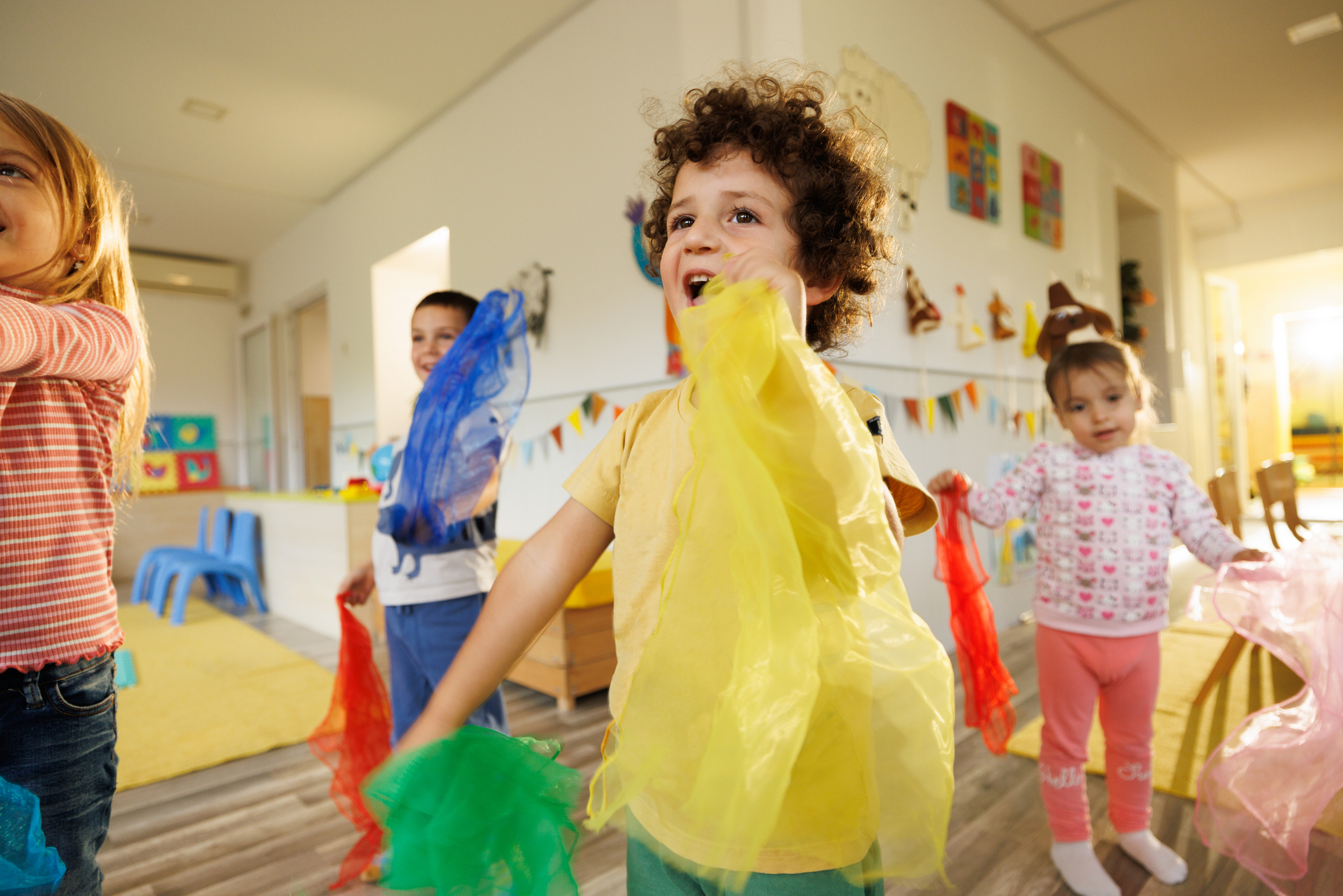 children-dancing