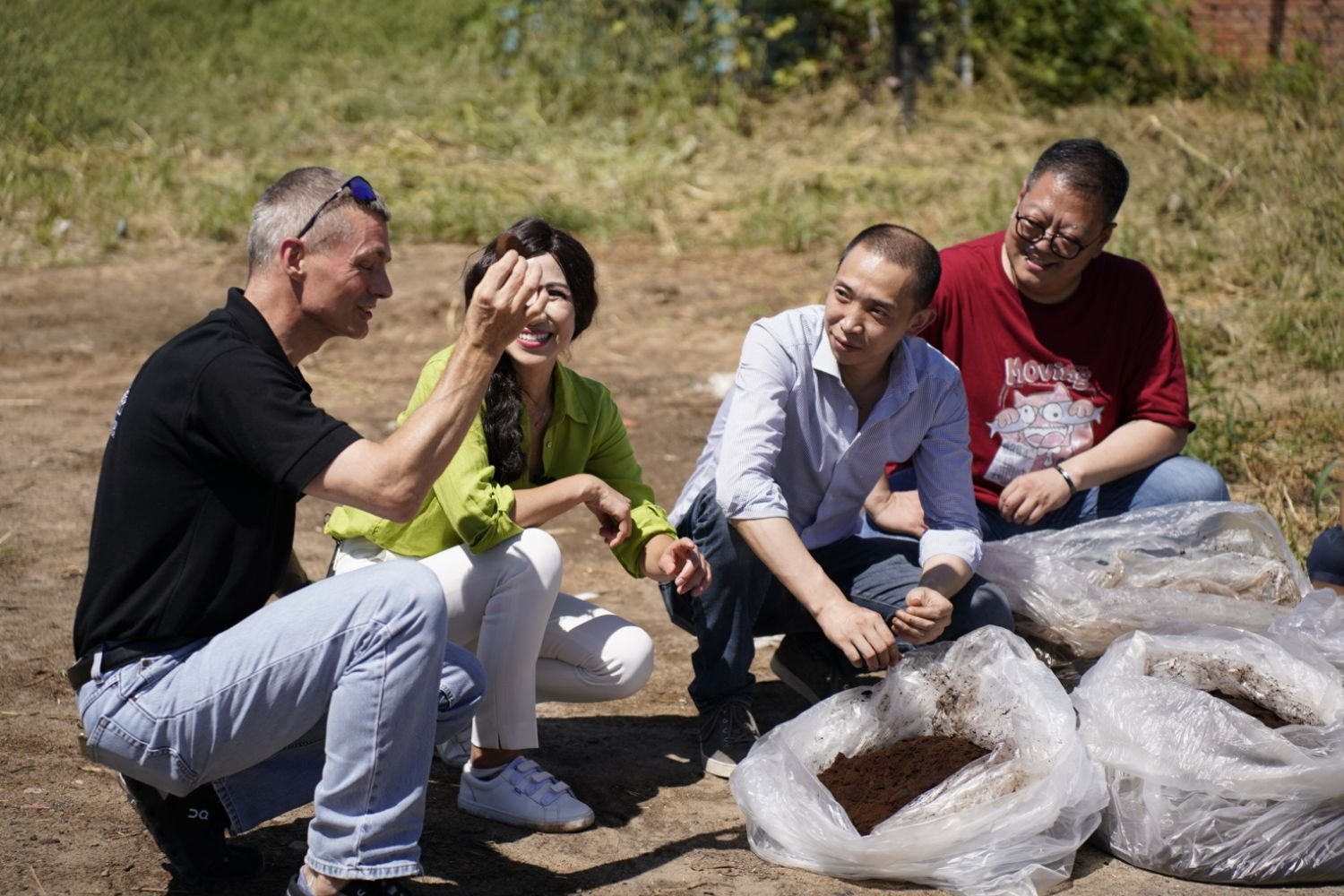 east_brand_site_homepage_Sustainability_Farm_visit