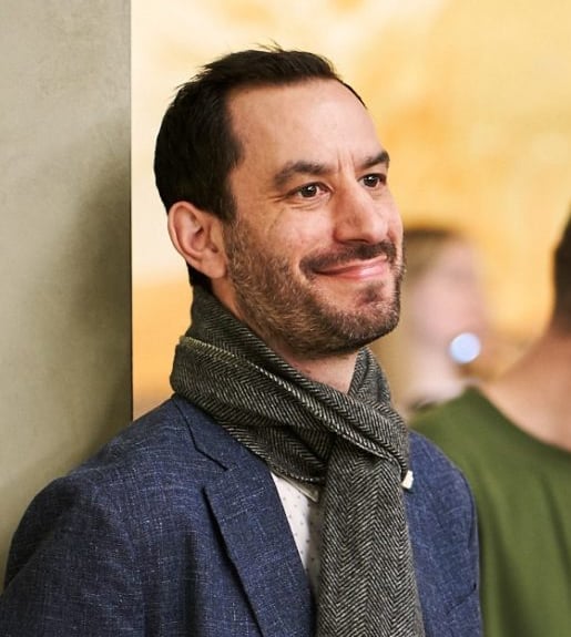 Headshot of Jonathan Harper