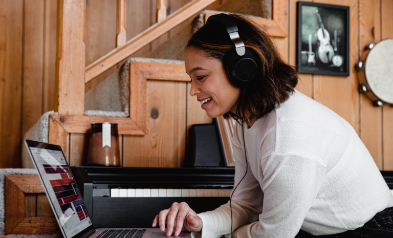 Hosting engaging digital performances