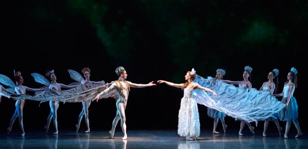 Miami City Ballet dancers in A Midsummer Night’s Dream. Choreography by George Balanchine © The George Balanchine Trust. Photo © Gene Schiavone.