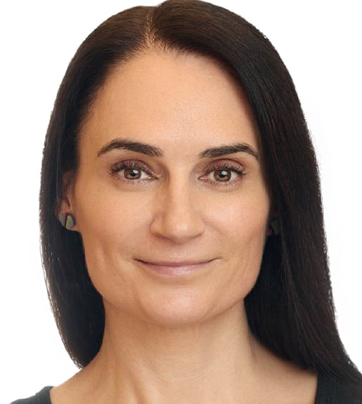 Headshot of Amalia Hordern