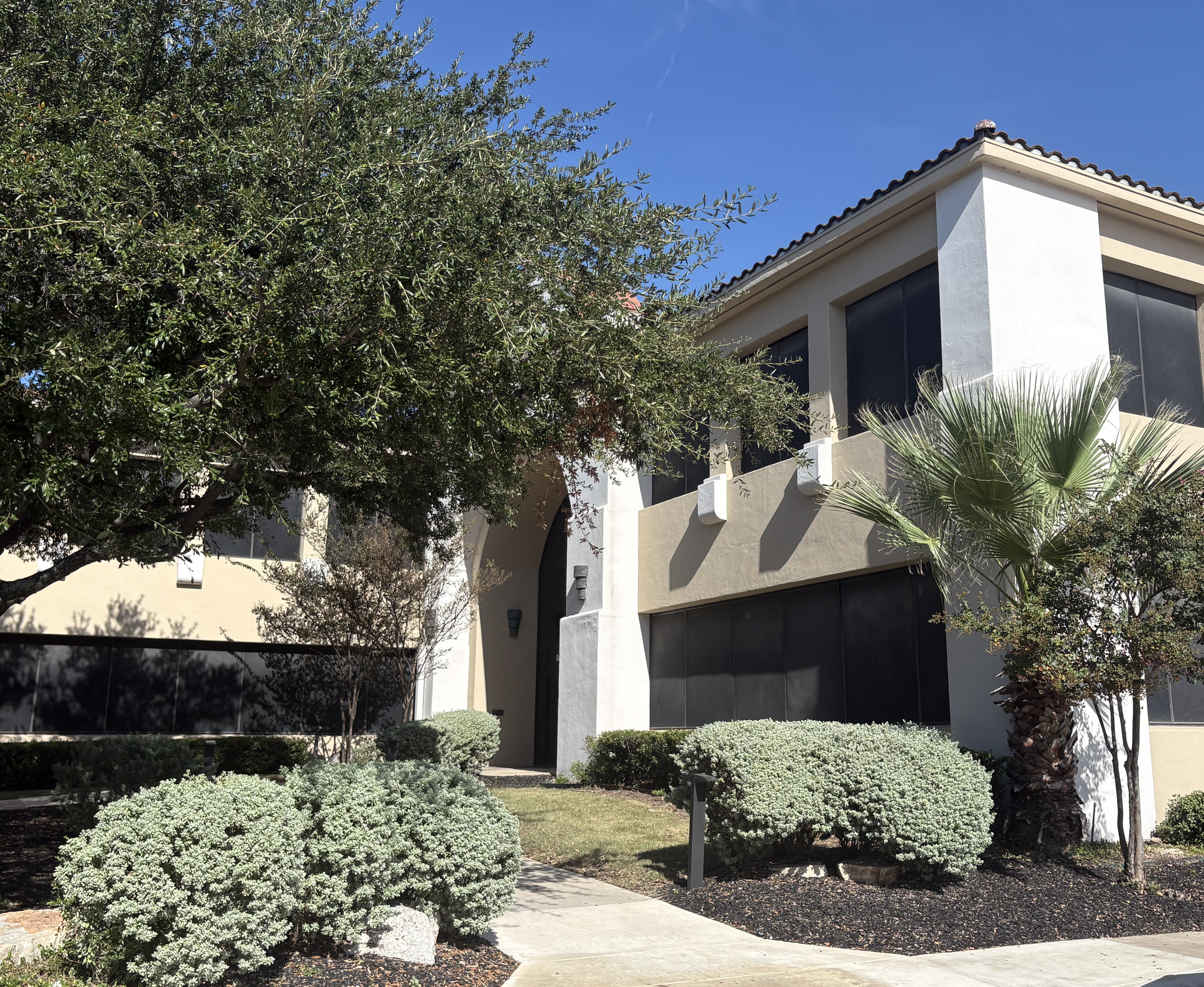 19016 Stone Oak Pkwy