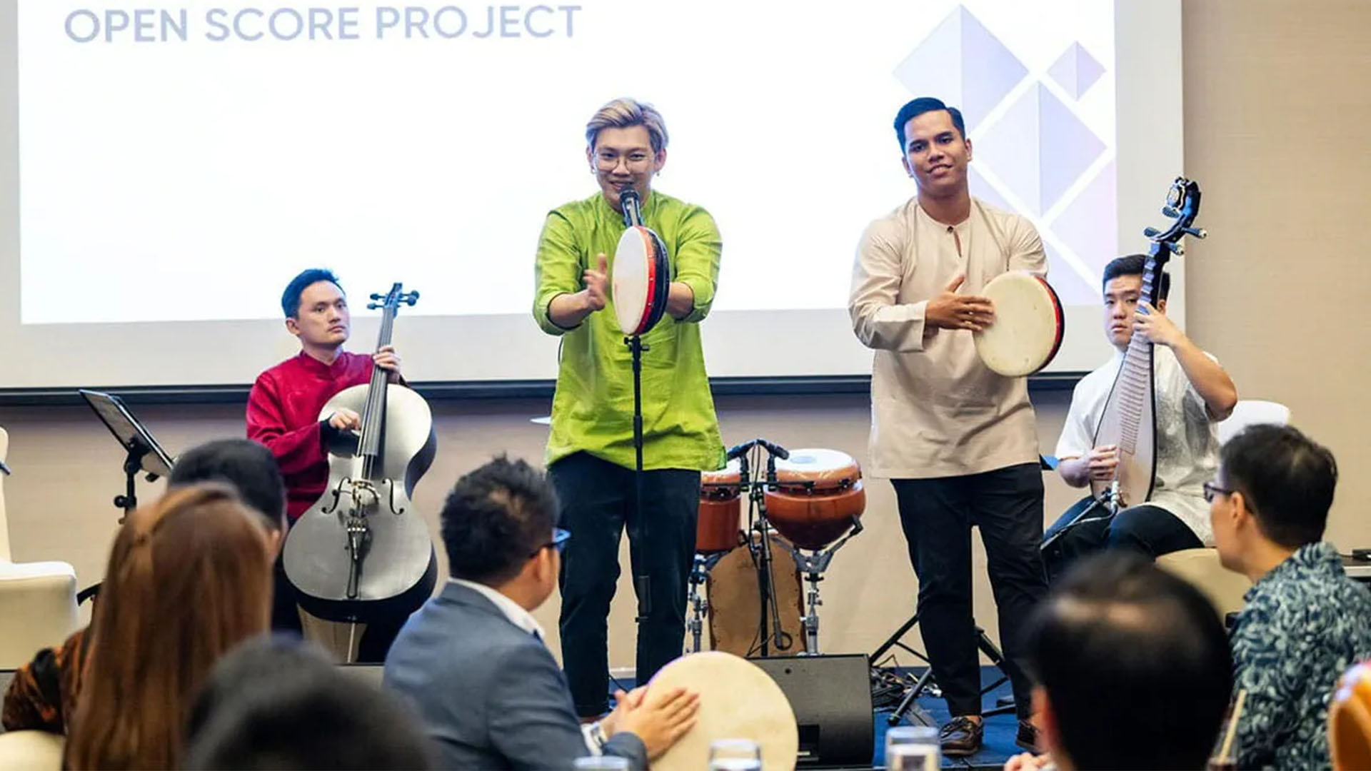 A Sea of Stories Ensemble-Leading Workshop for Educators