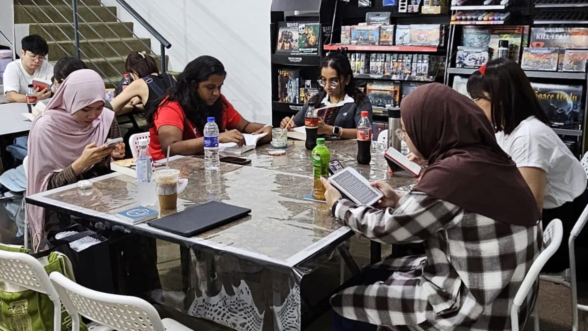 Quiet Readers’ Club