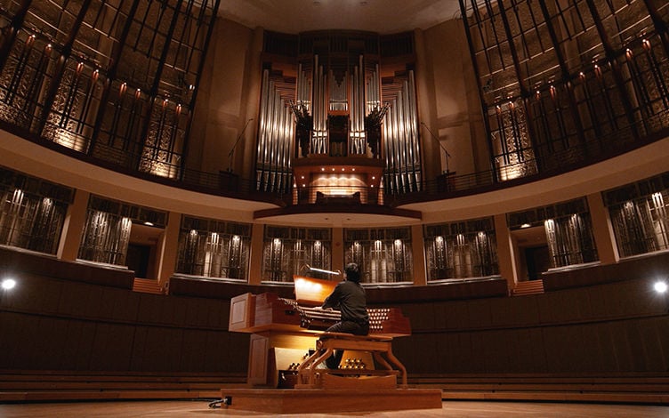 Beautiful Sunday Online Episode 3: King of Instruments