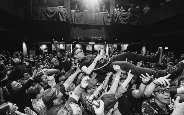 Shooting to the beat: Aloysius Lim, music photographer