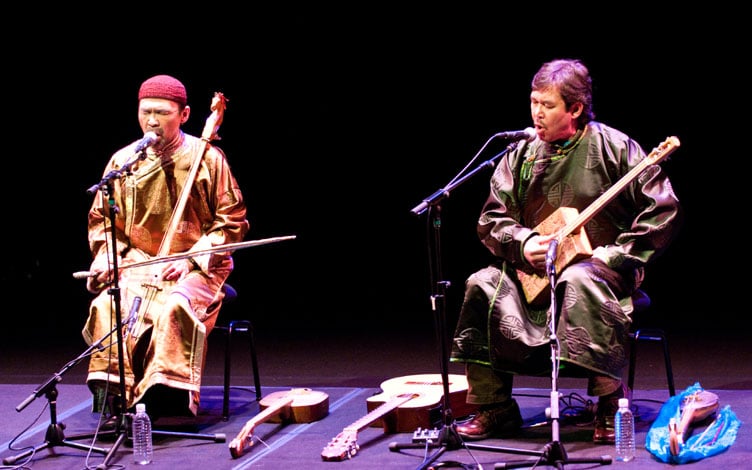 Tuvan throat singing: the call of the herdsman