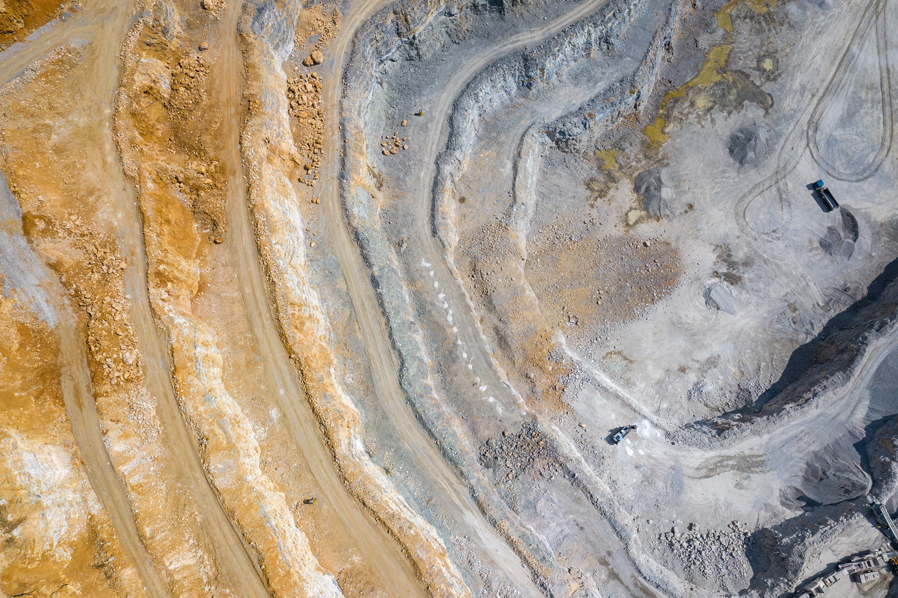 On the Rocks: Critical Minerals in a Fragmenting World