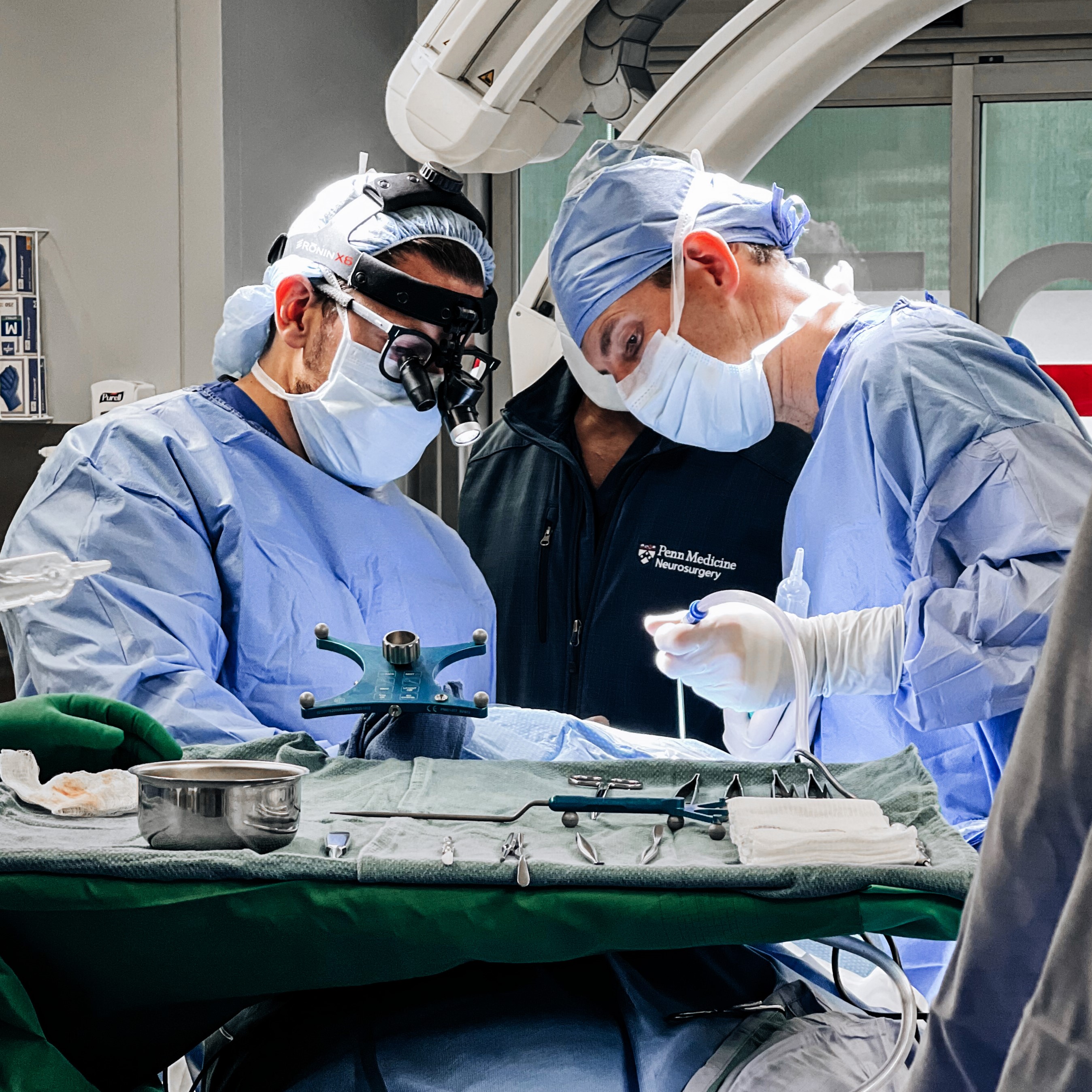 Dr. Burkhardt operating with a fellow.