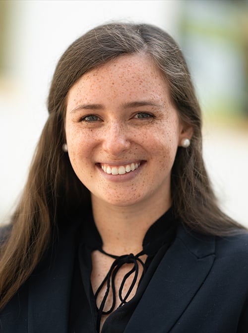 Caitlin Martinez headshot