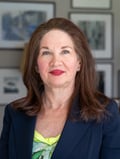Headshot of Laurie Loevner