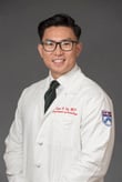Headshot of Tuan Vu MD