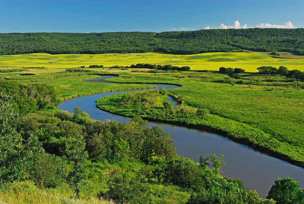 winding river in Qu'Appelle Valley