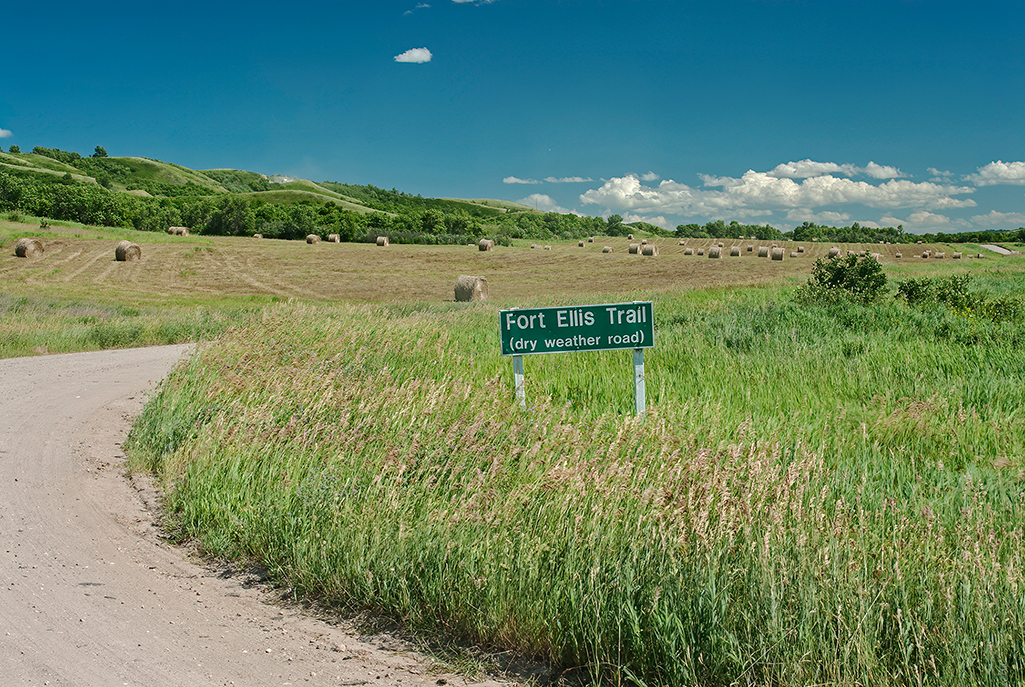 Sign for Fort Ellis Trail in Qu'Appelle Valley