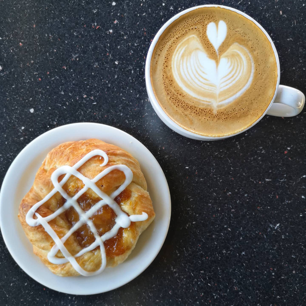 evolve coffee shop in moose jaw