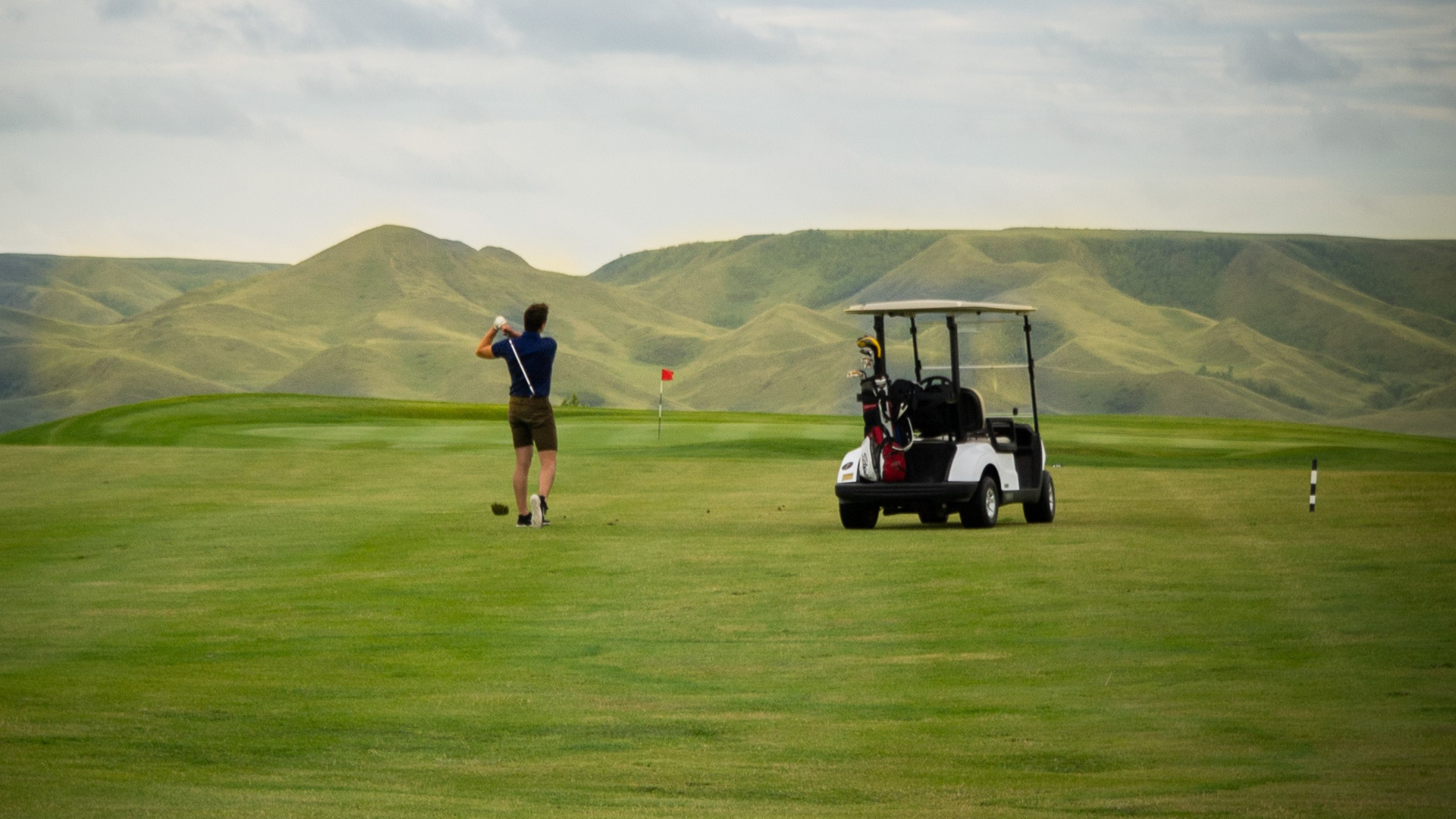 Tee off in Saskatchewan's Living Skies & Badlands