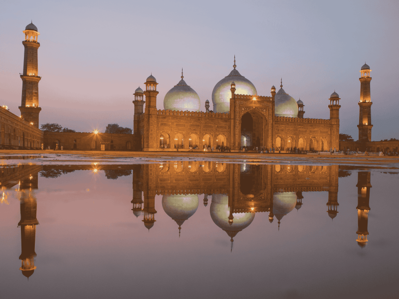 PKR-Pakistan-Lahore-Badshadhi-Mosque