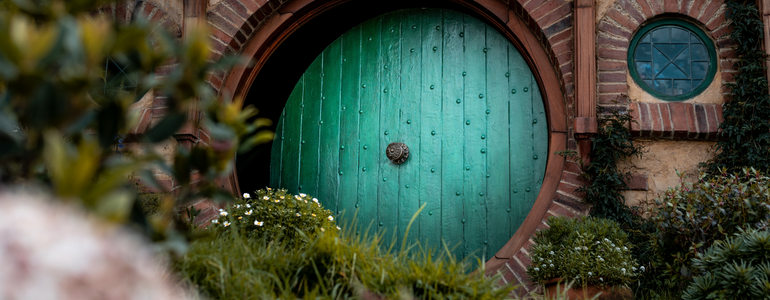 Hobbiton hobbit hole Hobbiton hobbit hole
