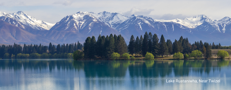Lake Ruataniwha, near Twizel Lake Ruataniwha, near Twizel