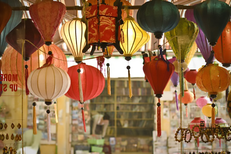 market in Vietnam