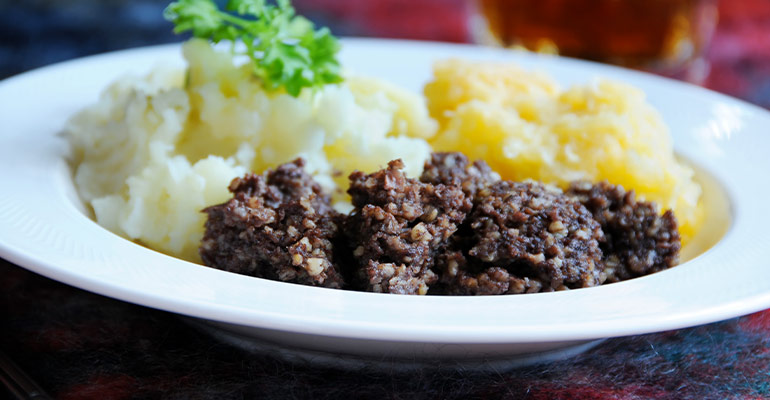Haggis breakfast
