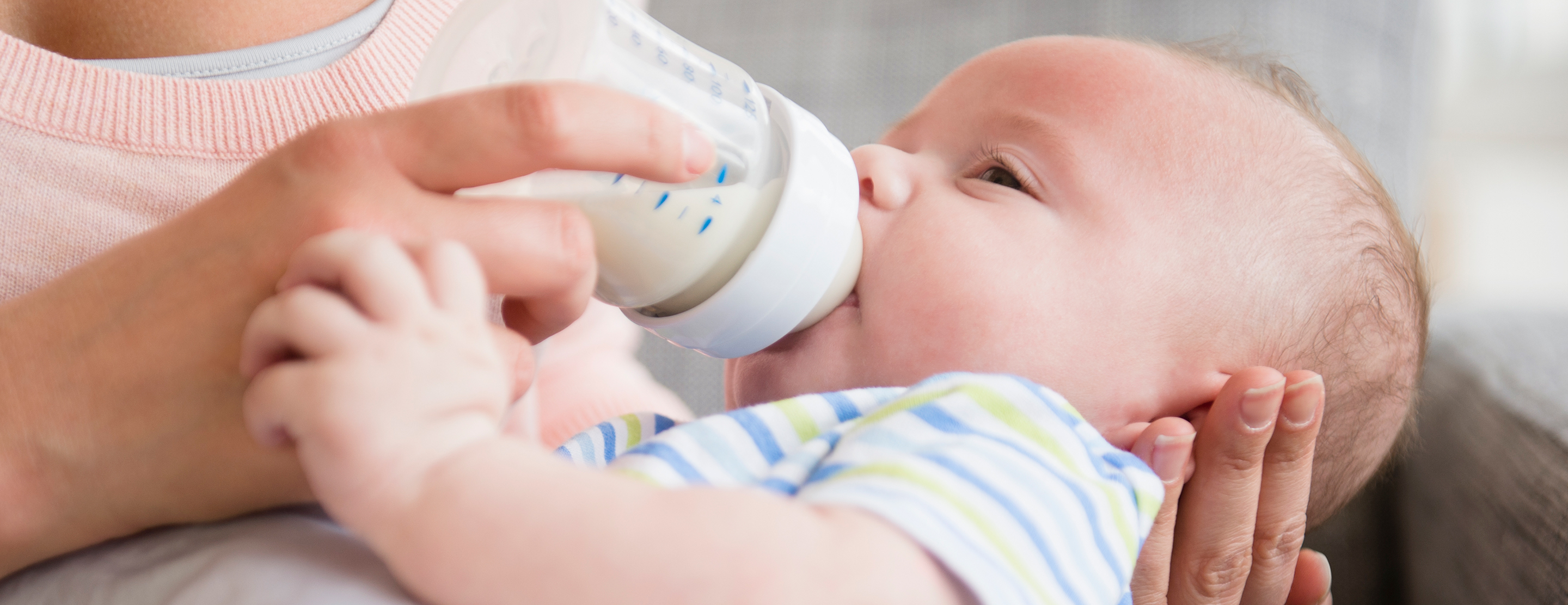 breast-milk-or-formula-2x