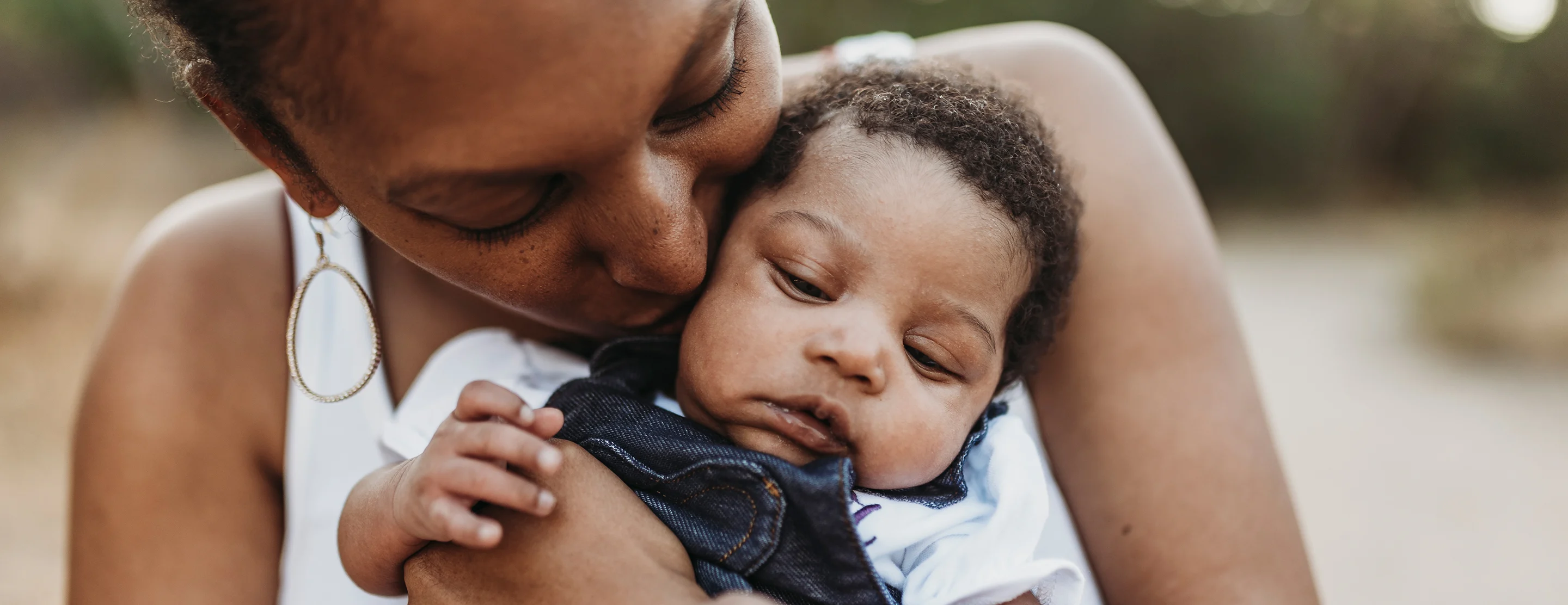 your-baby-at-2-months-2x