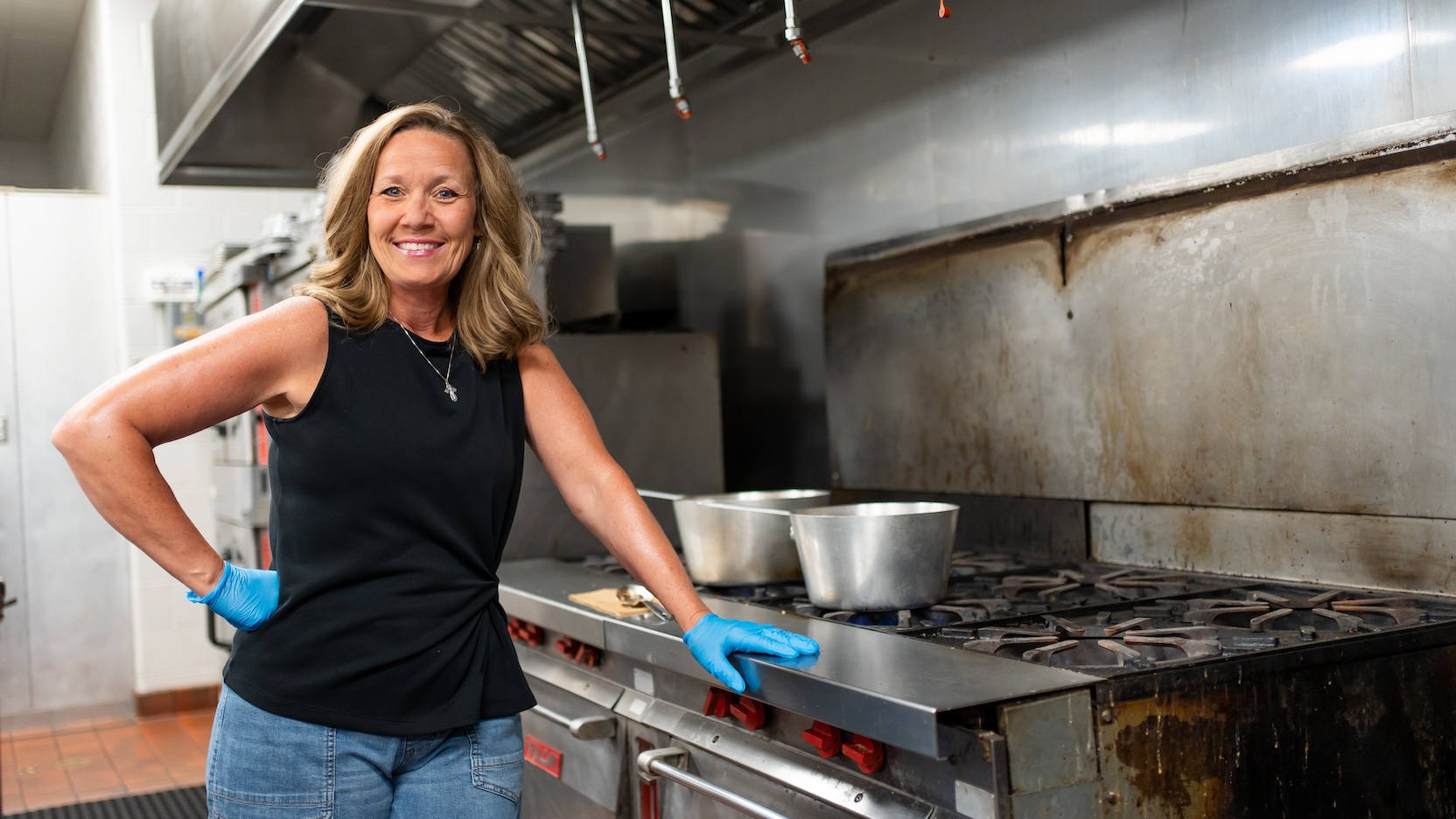 Alena Knezevic volunteers weekly in the kitchen