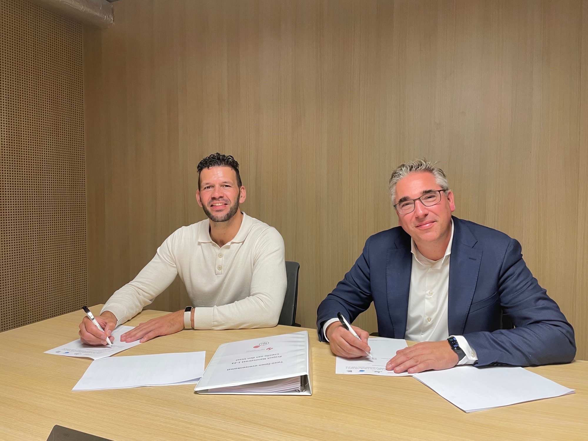 Ondertekening Havensteder Capelle aan den IJssel