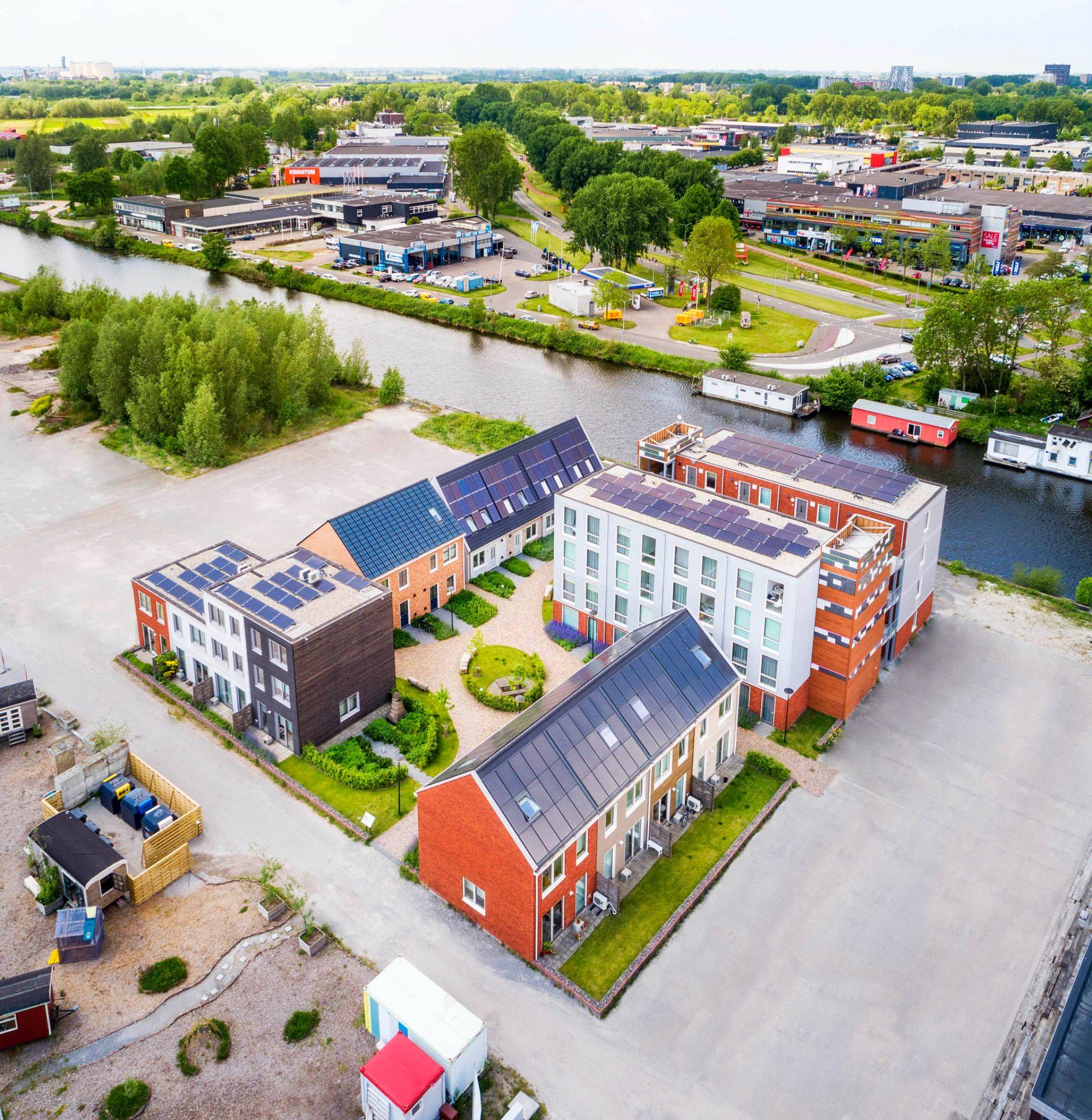 De Loskade vanuit de lucht