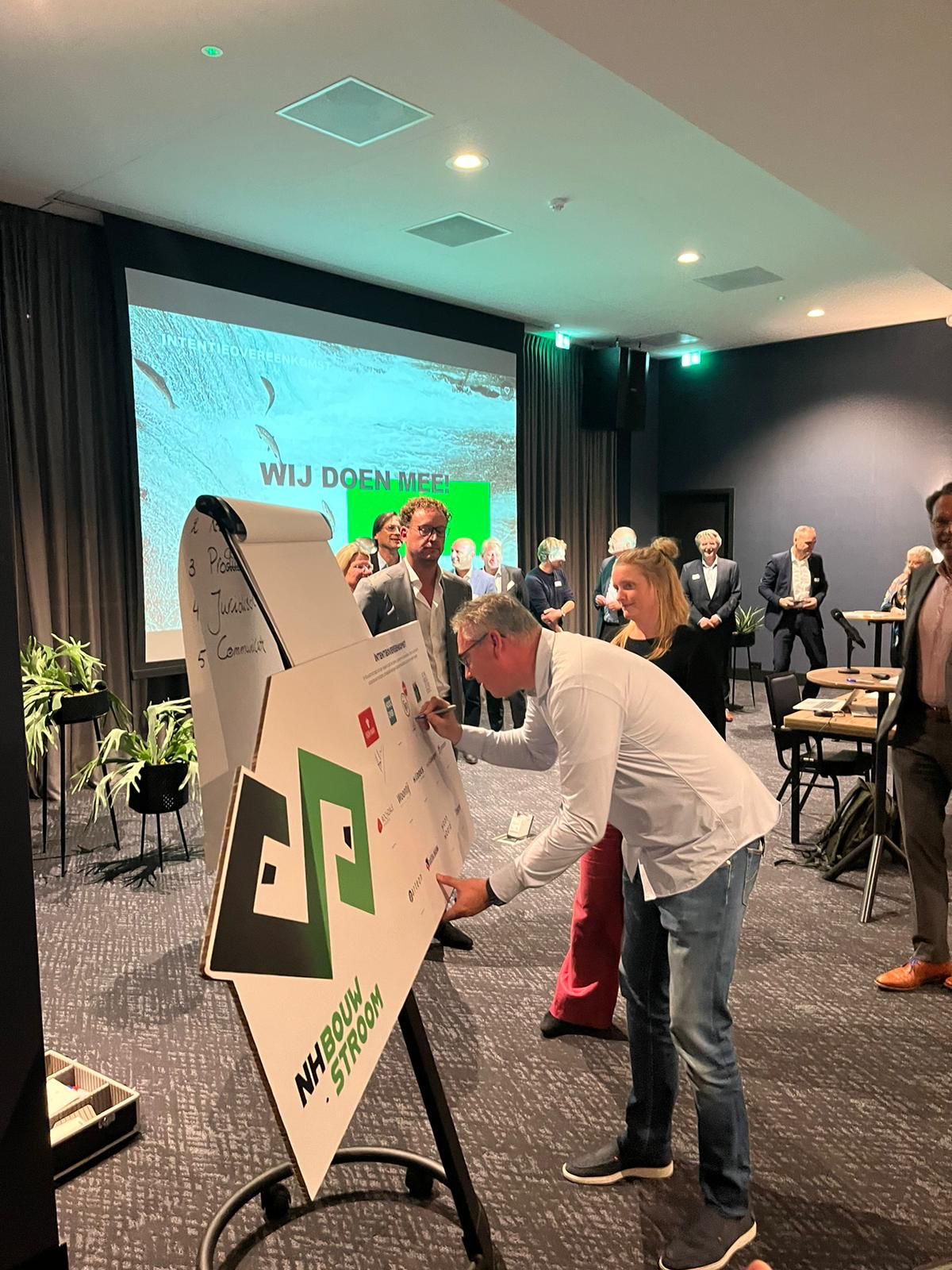 Menso tekent de intentieovereenkomst