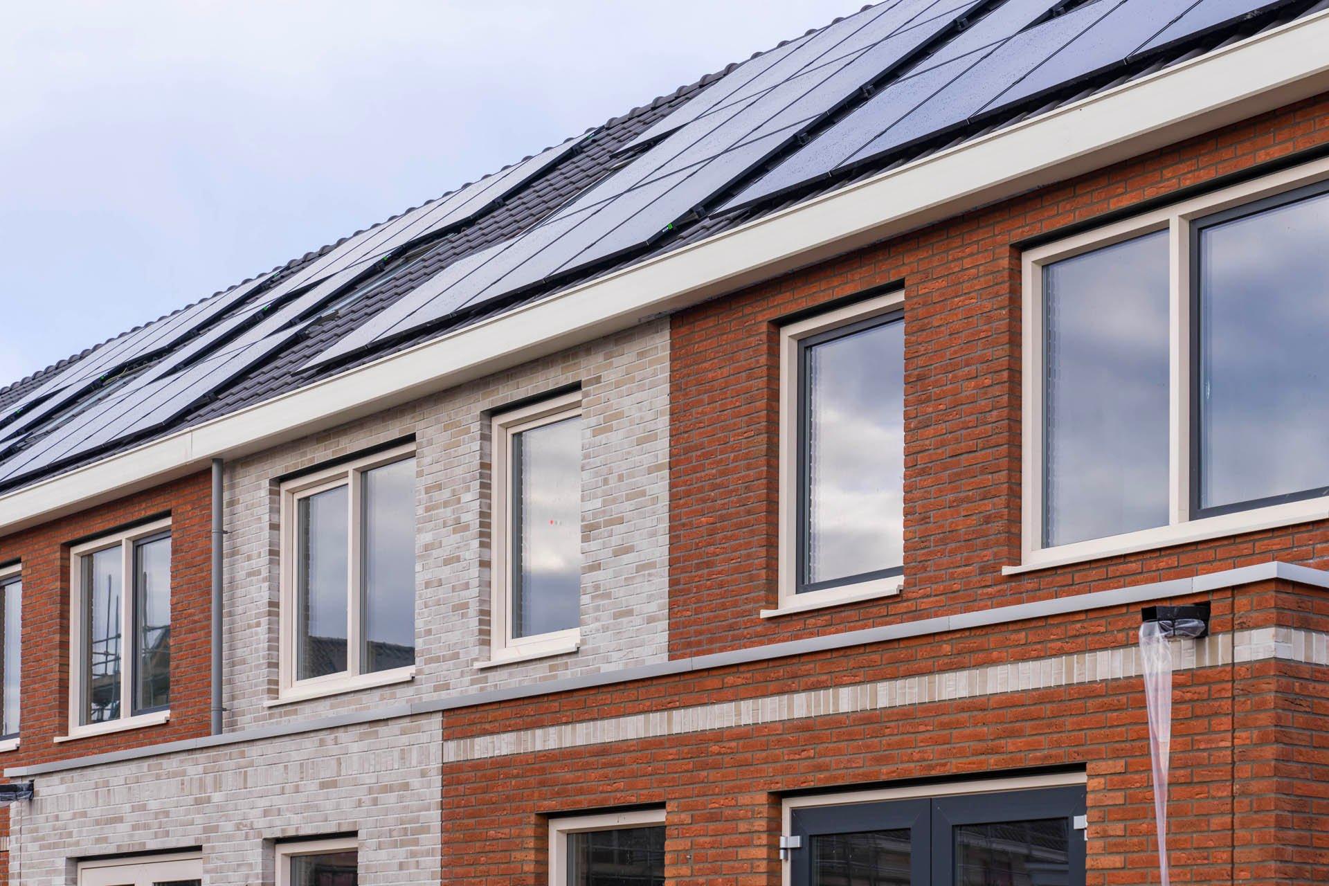 Foto van de achterkant van de woningen in Zevenhuizen