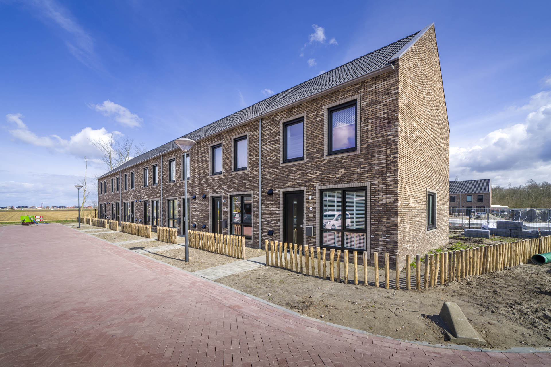 Een aantal van de ruurwoningen in Julianadorp 