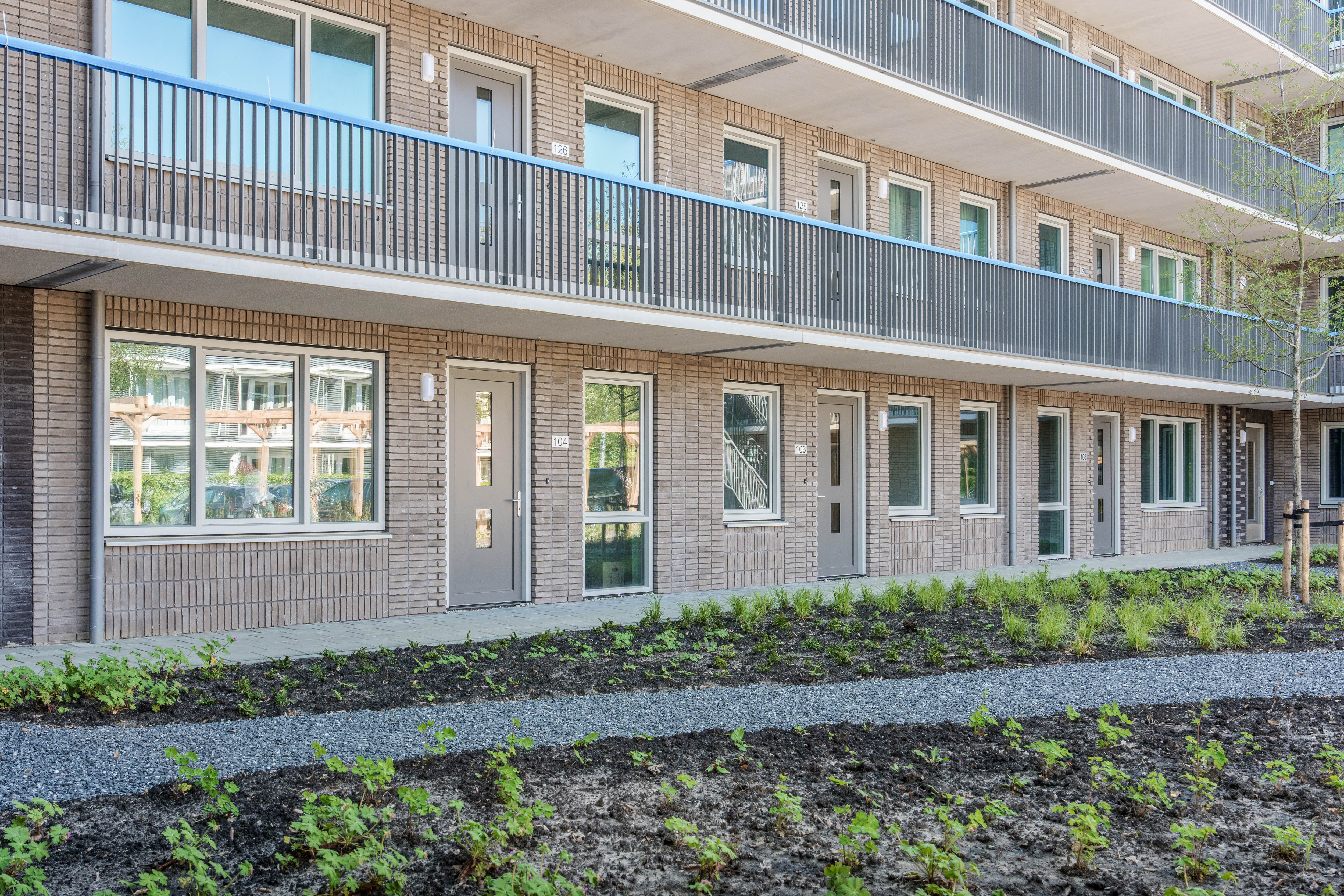 Appartementen Amstelveen Maccabiadelaan - Fijn Wonen - Galerij Aanzicht