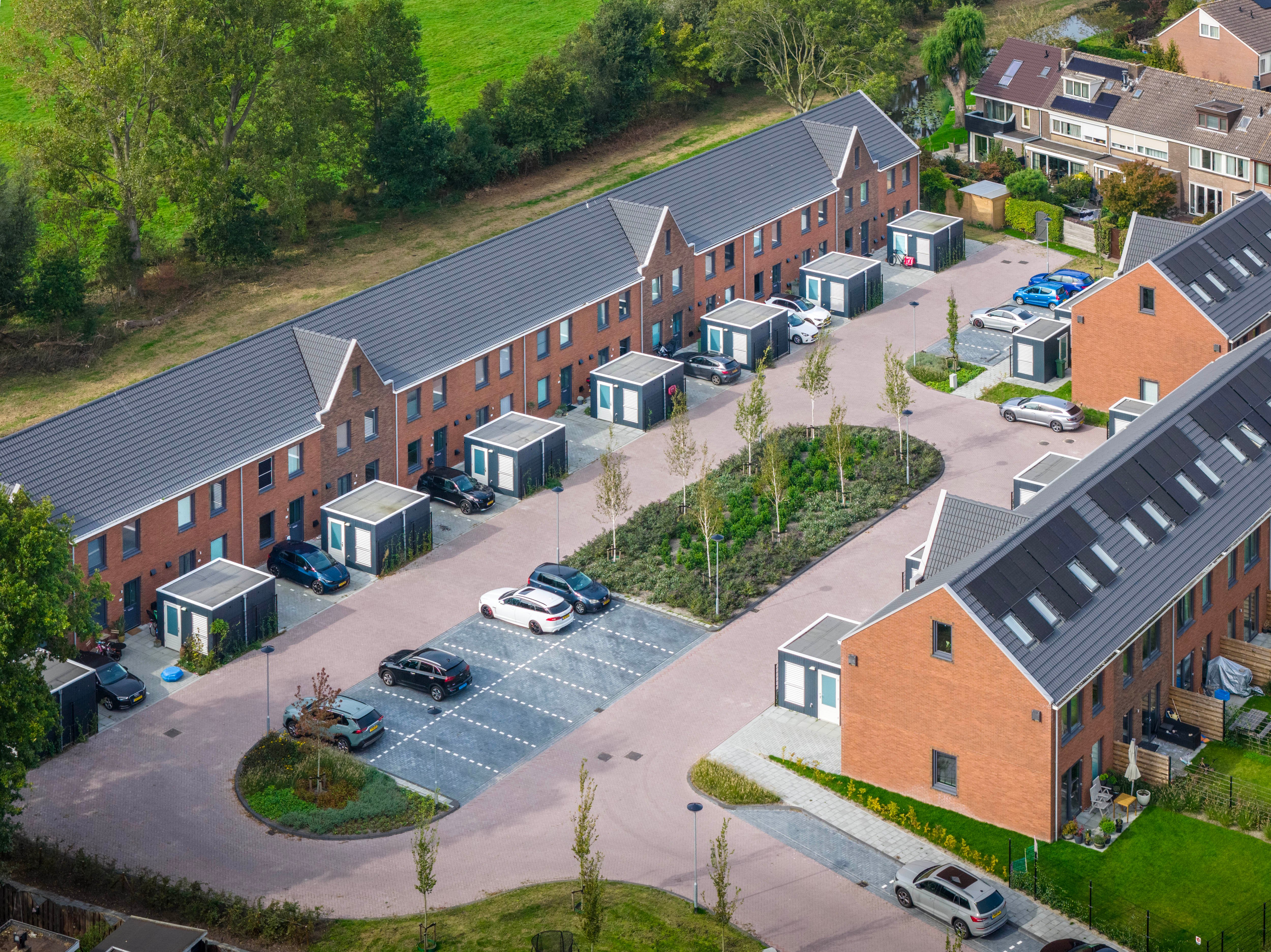 Edam - drone foto van de wijk