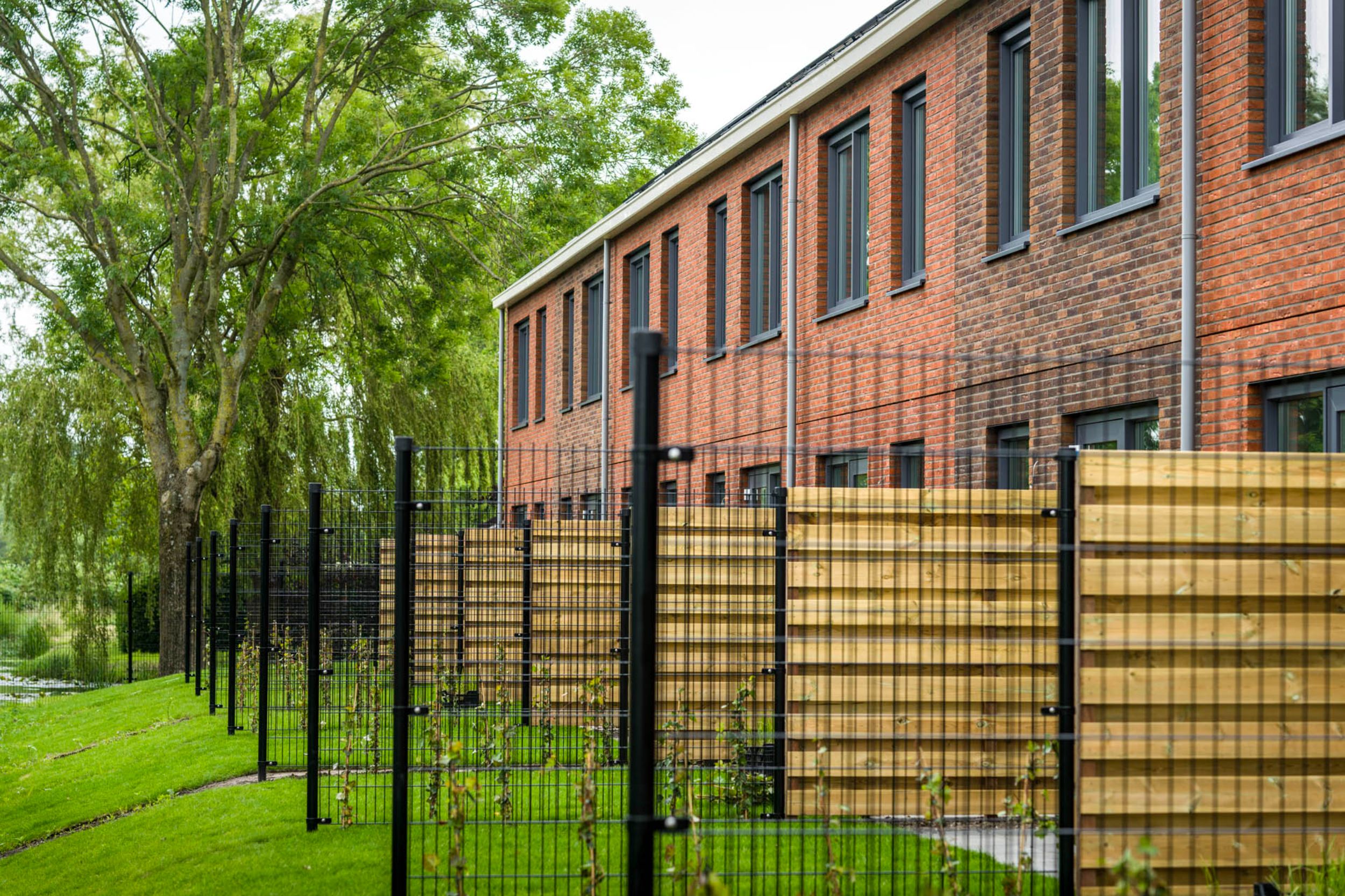 Achtertuin incl Schutting woningen Edam - De Botter