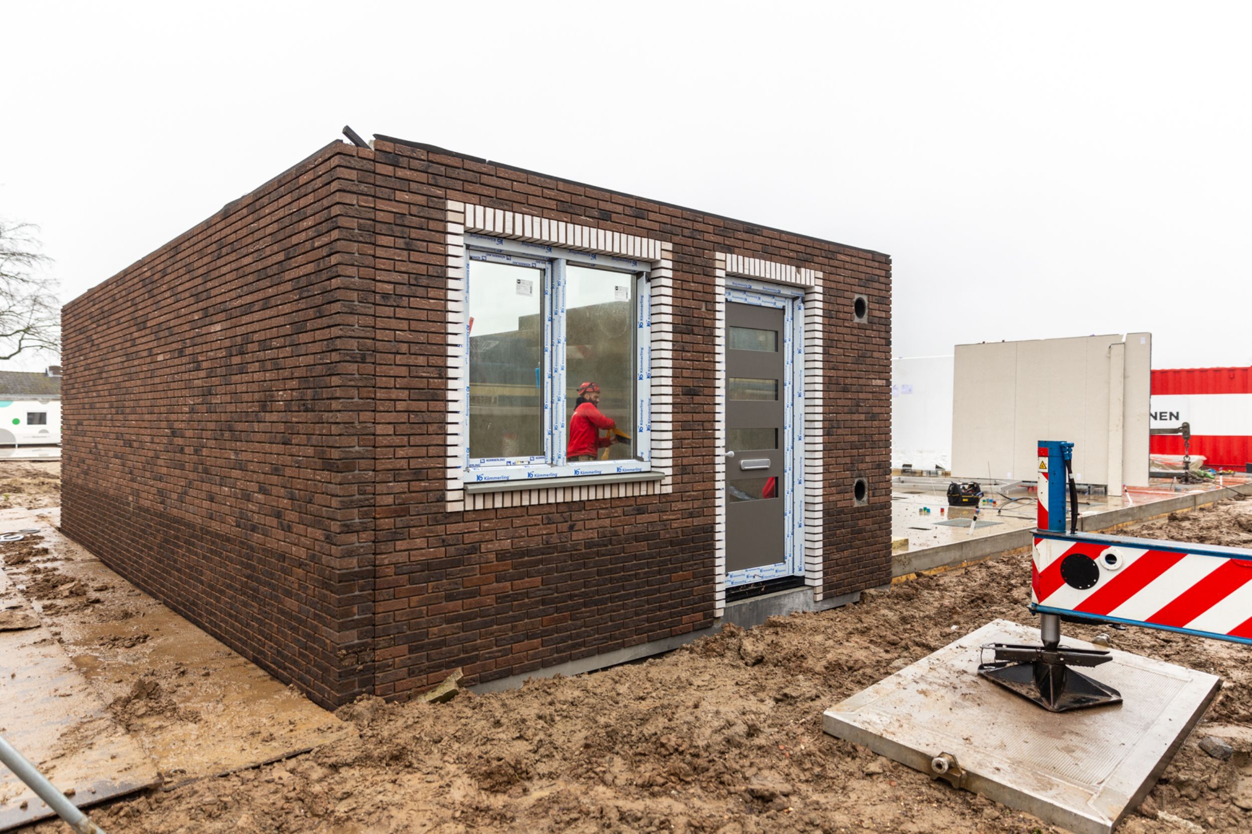 Start bouw gendt - Staatsliedenbuurt - De muren van de begane grond staan