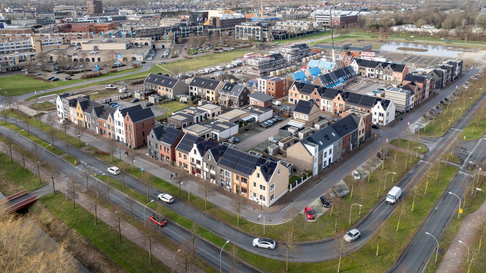 Dronefoto van Lelystad Parkwijk, het PPO project waar wij meerdere woningen realiseren