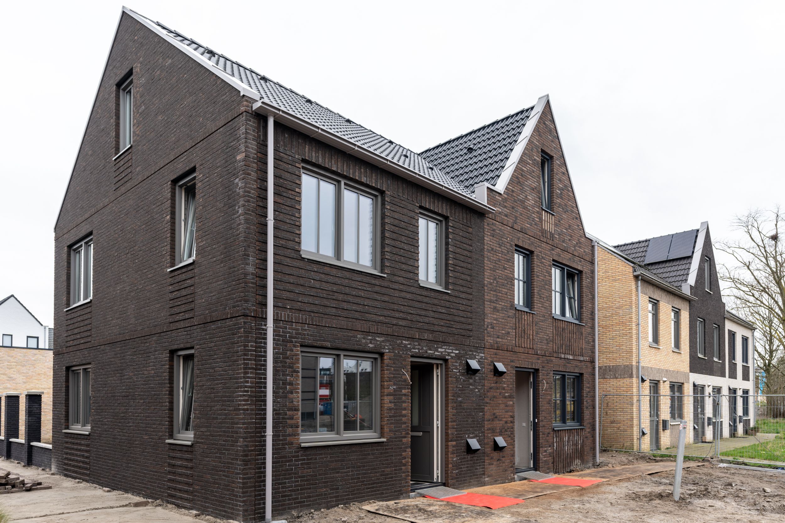 Open Dagen - Lelystad - Rode loper - Tweelaags met kap