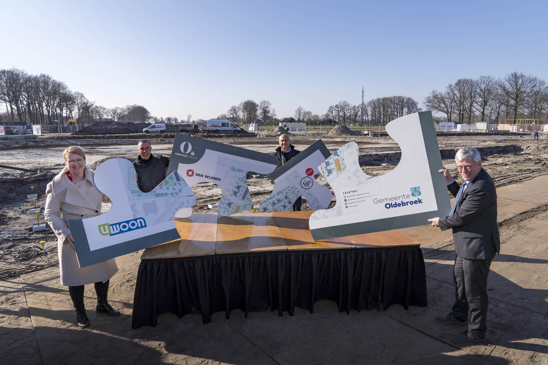 Puzzelstukken leggen in Oosterwolde