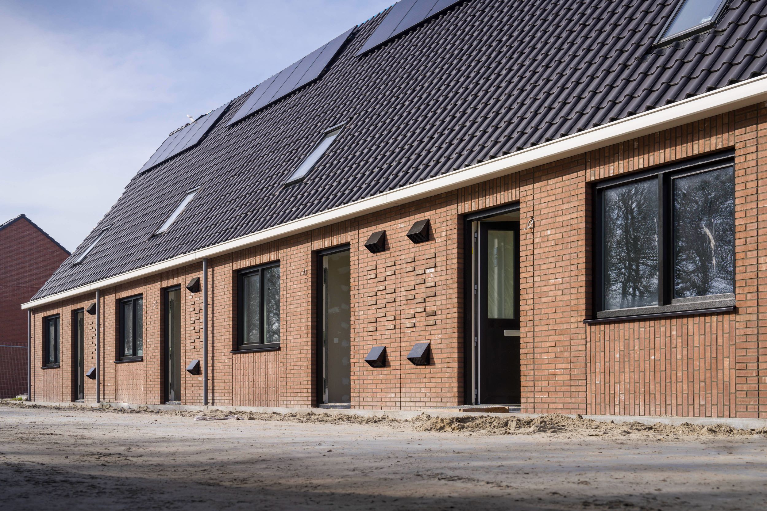 Eenlaags met kap woningen in het CPO project in Schagerbrug