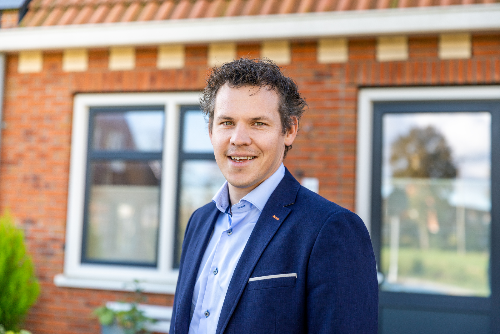 Parkwijk is een toonbeeld van wat we kunnen met Fijn Wonen. De diversiteit aan eigentijdse woningen is er enorm. Kopers kregen in dit project een groot palet aan keuzemogelijkheden aangereikt en de grote variatie hieraan zorgt ervoor dat iedere woning uniek is.