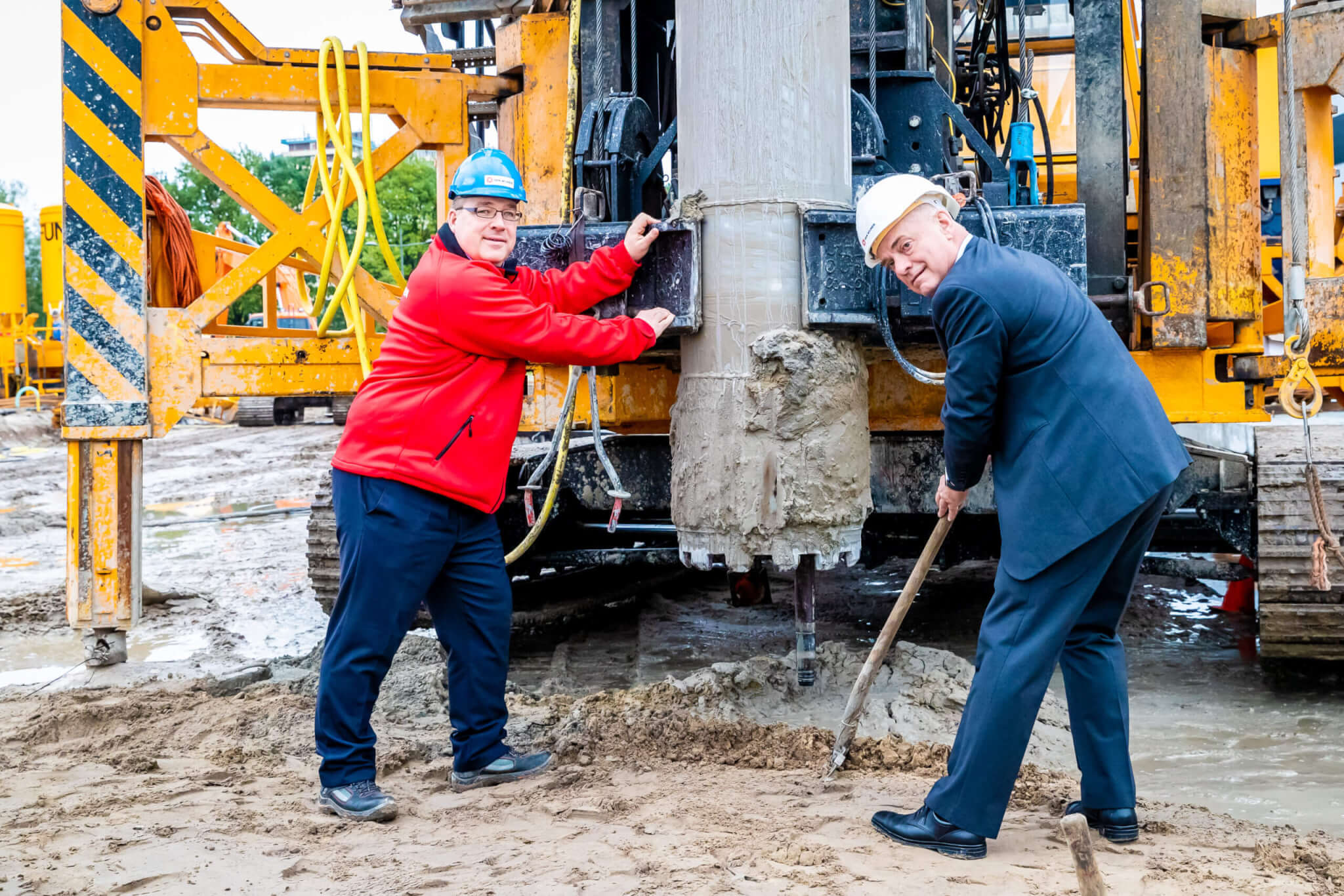 72dpi-Eerste-paal-Upfield-Wageningen-Marcel-Krijgsman-014-scaled
