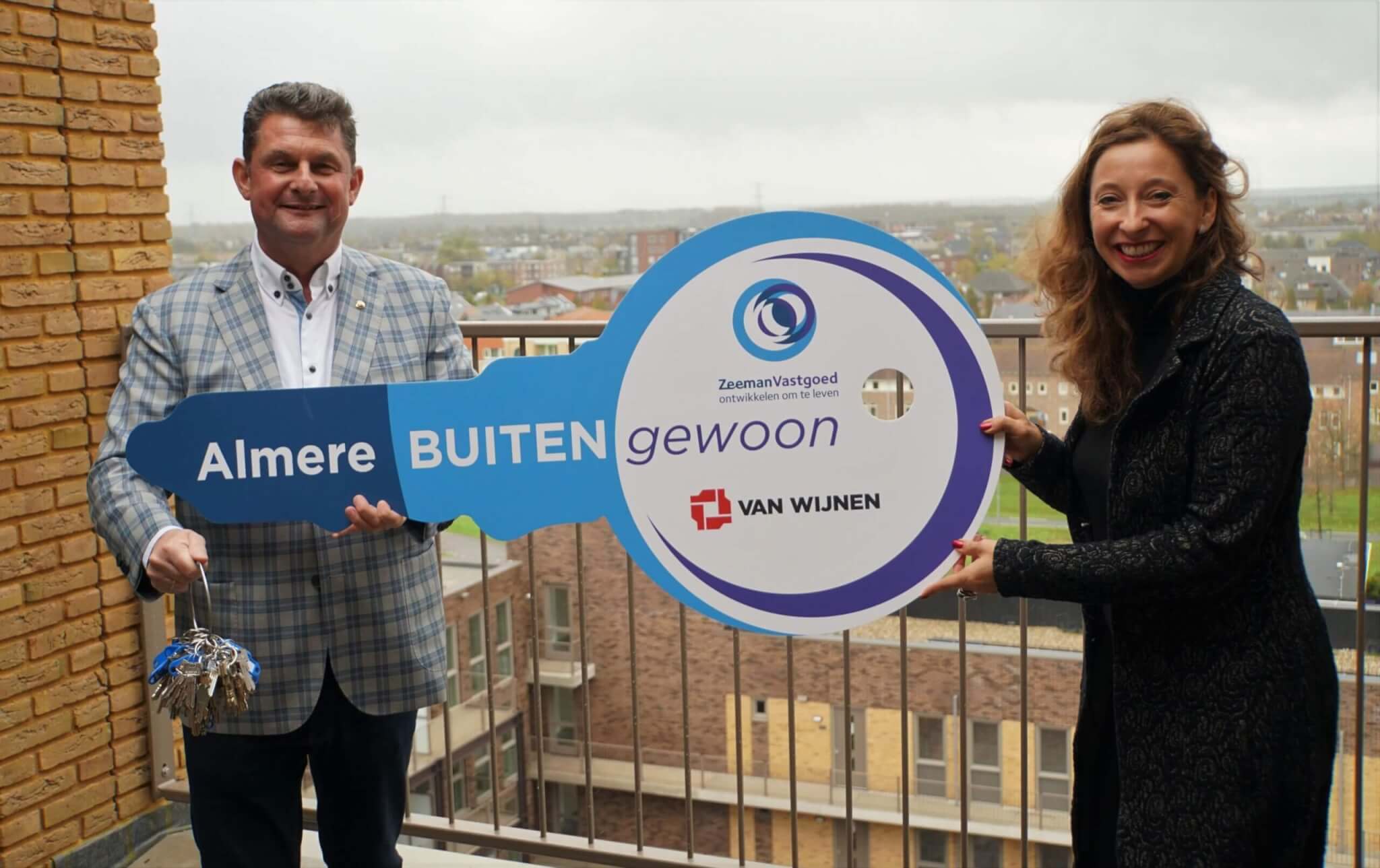 Peter-Langenberg-directeur-ZeemanVastgoed-en-NIna-Nomden-vestigingsdirecteur-Van-Wijnen-scaled